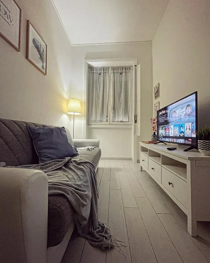 50 Papiniano Apartment Milan