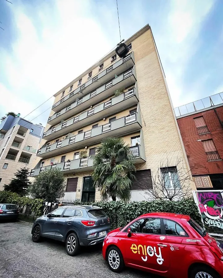 50 Papiniano Apartment Milan